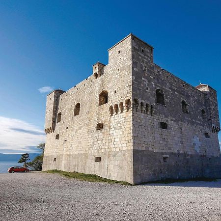 Nice Apartment In Senj With Ethernet Internet Exterior photo